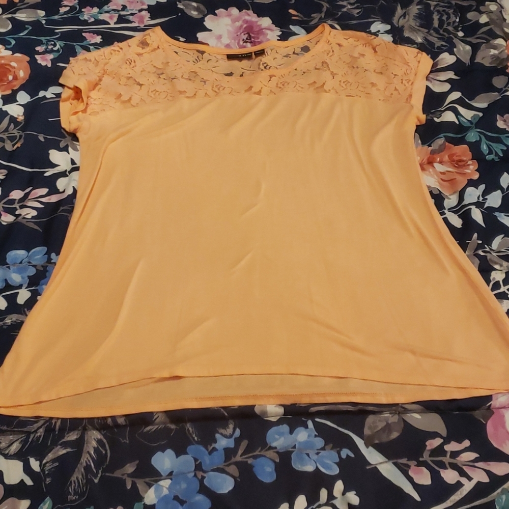 4 for 10 $Tee a.n.a top